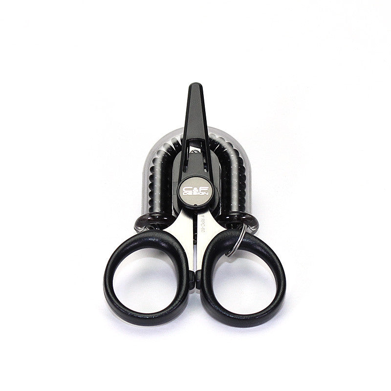2-in-1 Retractor with Scissors