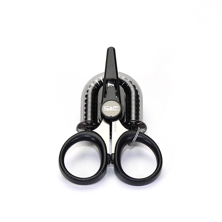 2-in-1 Retractor with Scissors