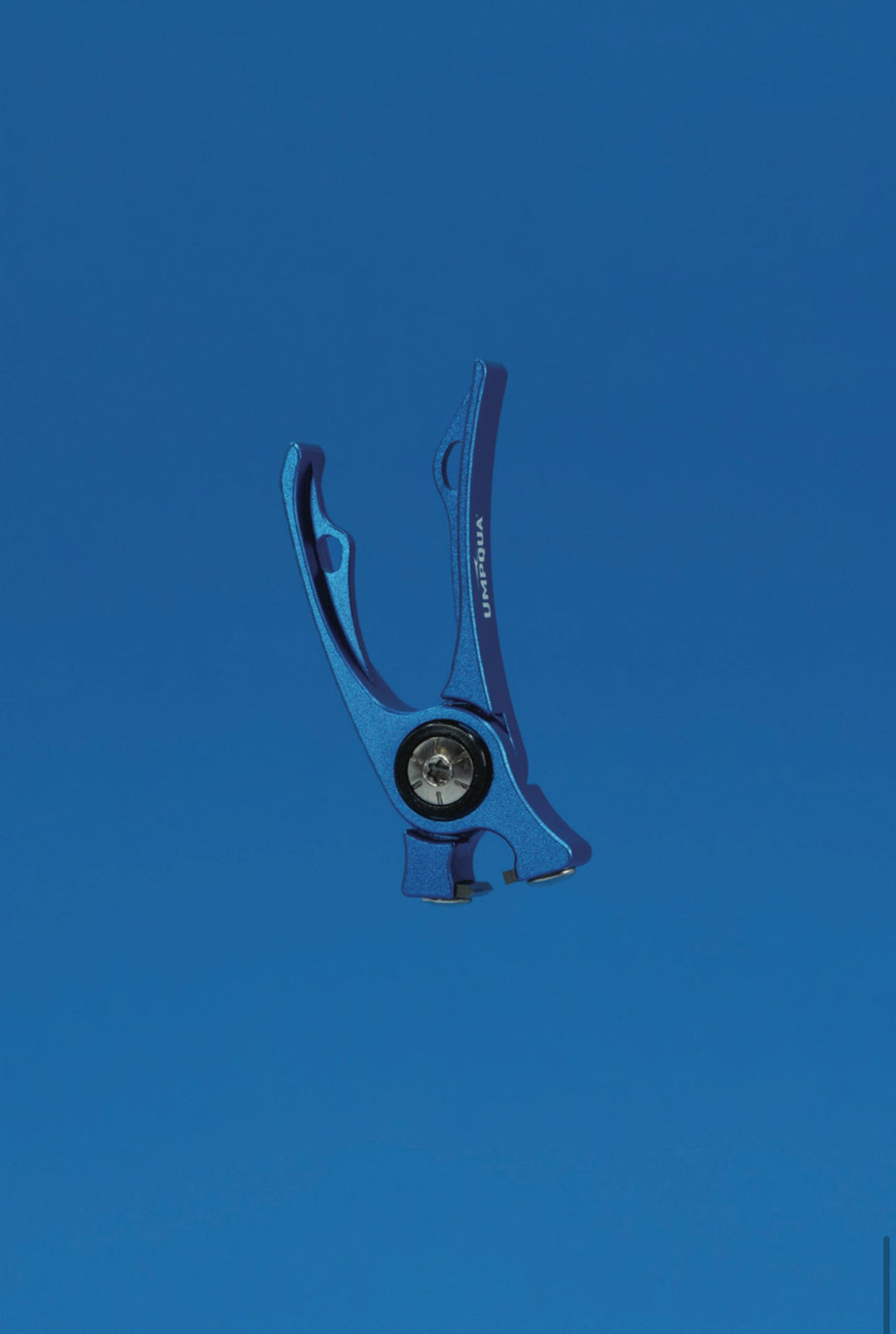 Umpqua RiverRun Nipper in Azure Blue - New!