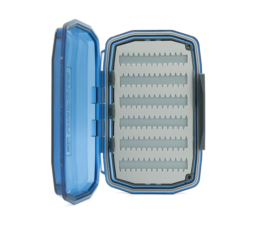 Umpqua UPG Silicone WP Essential Medium Fly Box in Blue