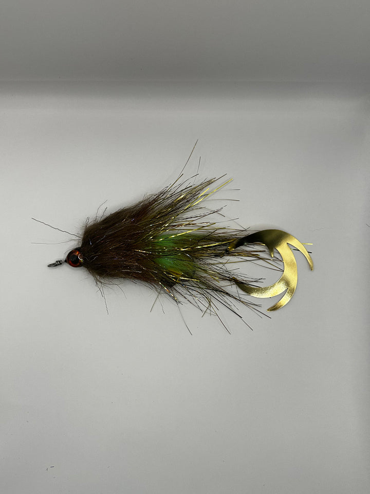 Mosca almizclada con cola de hierro de Bootz Flies