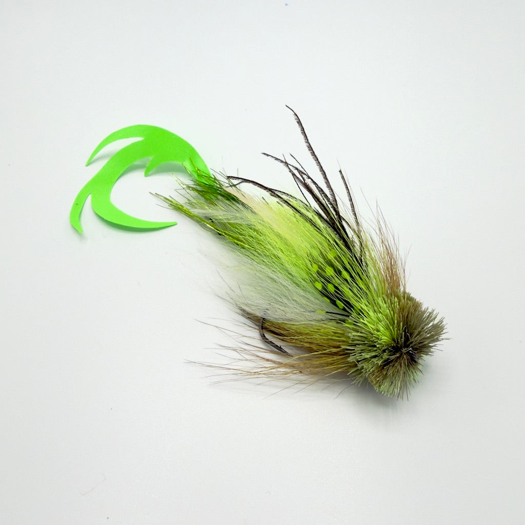 Urban Fly Co. Mosca almizclada con cola de dragón única