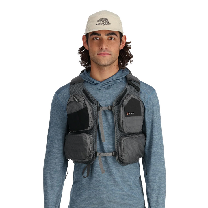 Simms Flyweight Vest Pack