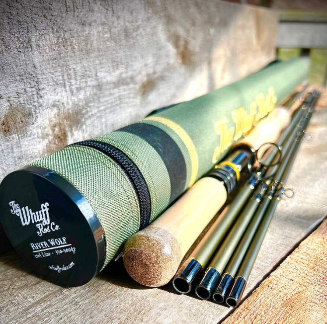 Caña con mosca Whuff Rod Co River Wolf 11wt