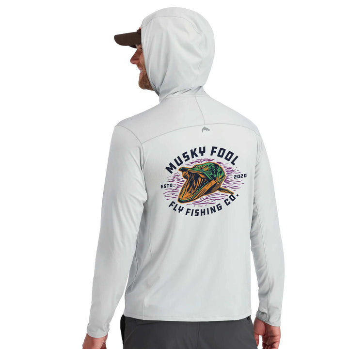 Musky Fool x Simms Men's SolarFlex® Hoody - Psychedelic Musky / Sterling