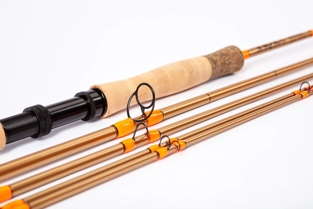 Caña con mosca Whuff Rod Co River Wolf 11wt